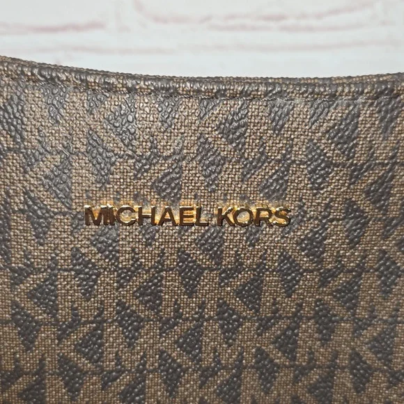 Michael Kors OutletJet Set Travel Large Logo Messenger Bag NWOT - Picture 6 of 16
